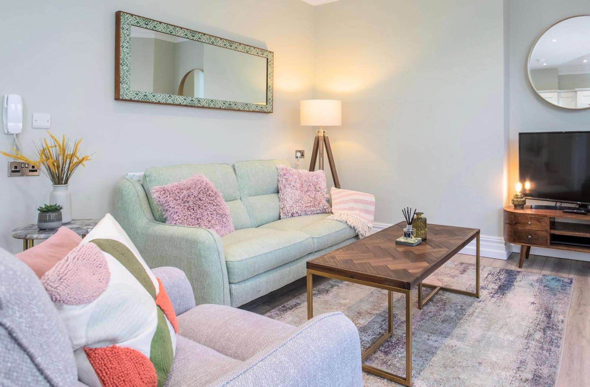 5 Star - The Ulsterville Residences - Free On-Site Parking ベルファスト エクステリア 写真